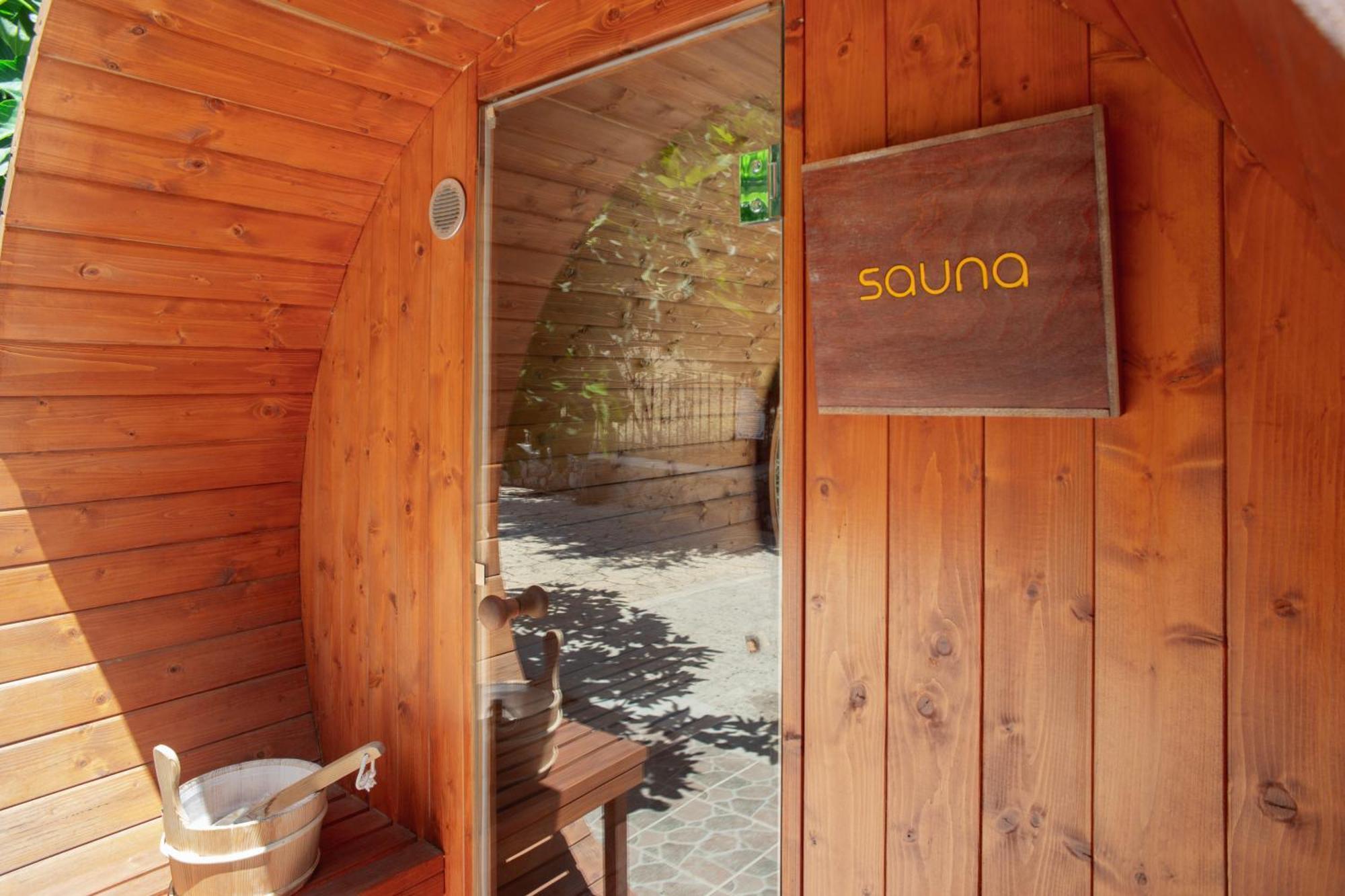 Apanema Mindfulness Resort Lefkada Asprogerakata エクステリア 写真
