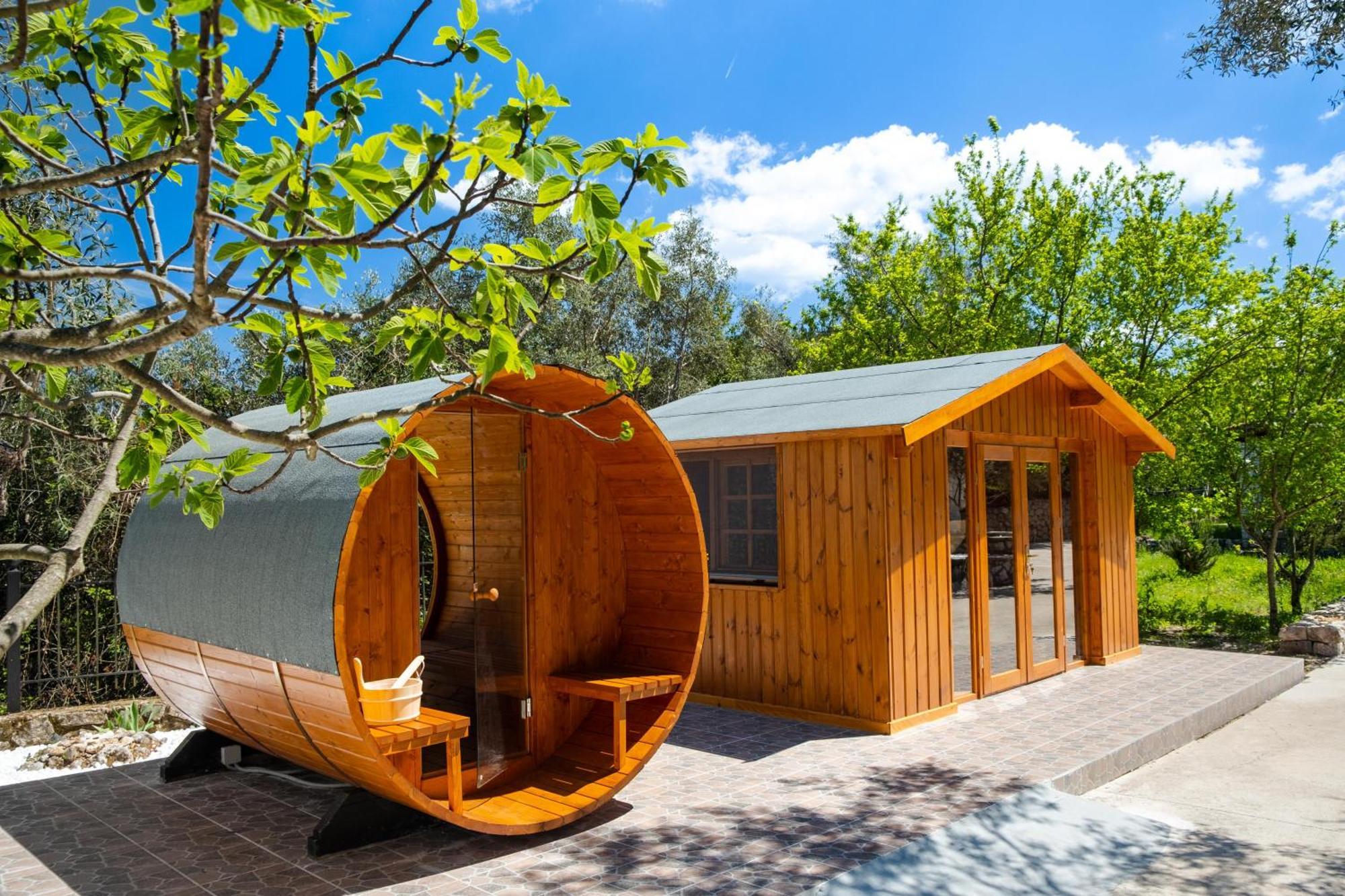 Apanema Mindfulness Resort Lefkada Asprogerakata エクステリア 写真